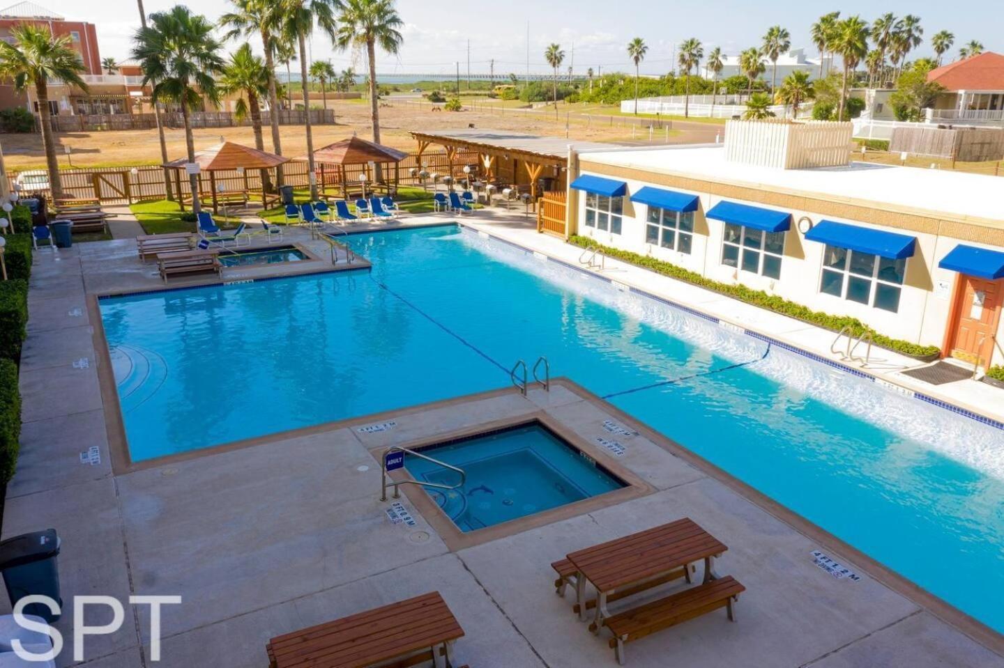 Beach Access Condo With Pool, Hot Tub Area & Bbq - Gulfview I - Unit 213 เซาท์ปาเดรไอส์แลนด์ ภายนอก รูปภาพ